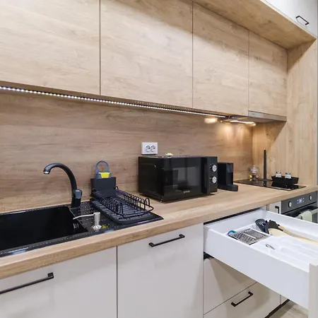 Ldv 13 Free Private Parking Apartment