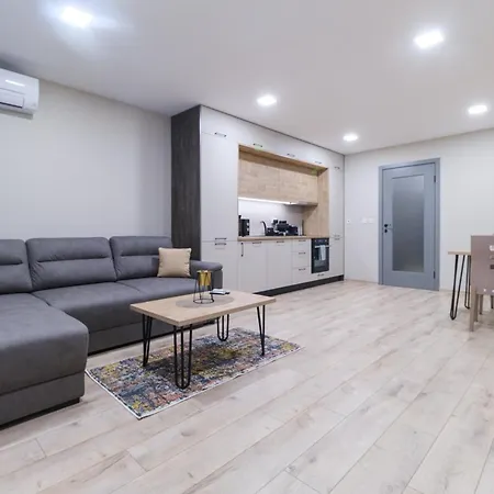 Ldv 13 Free Private Parking Apartment *