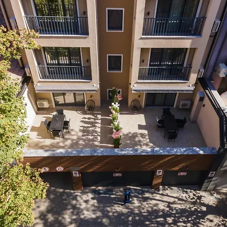 Ldv 13 Free Private Parking Filibe