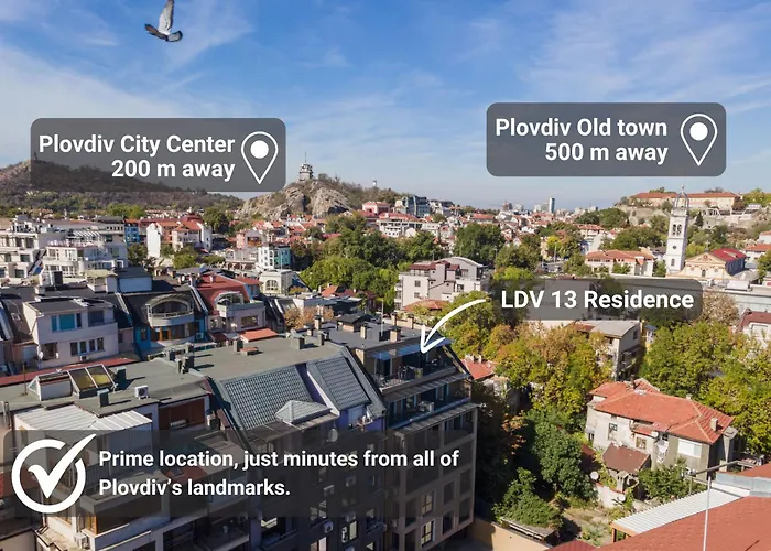 Ldv 13 Free Private Parking *